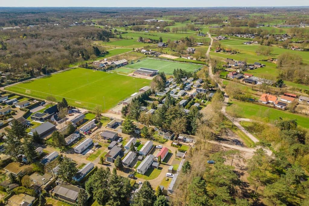 4-Pers. Chalet Met Eigen Parkeerplaats In Veluwe Villa Putten Kültér fotó